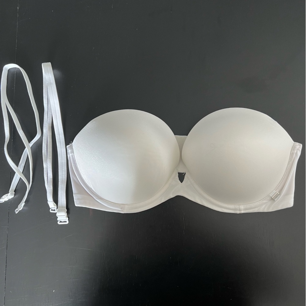 NWOT Very Sexy Strapless VS Bra